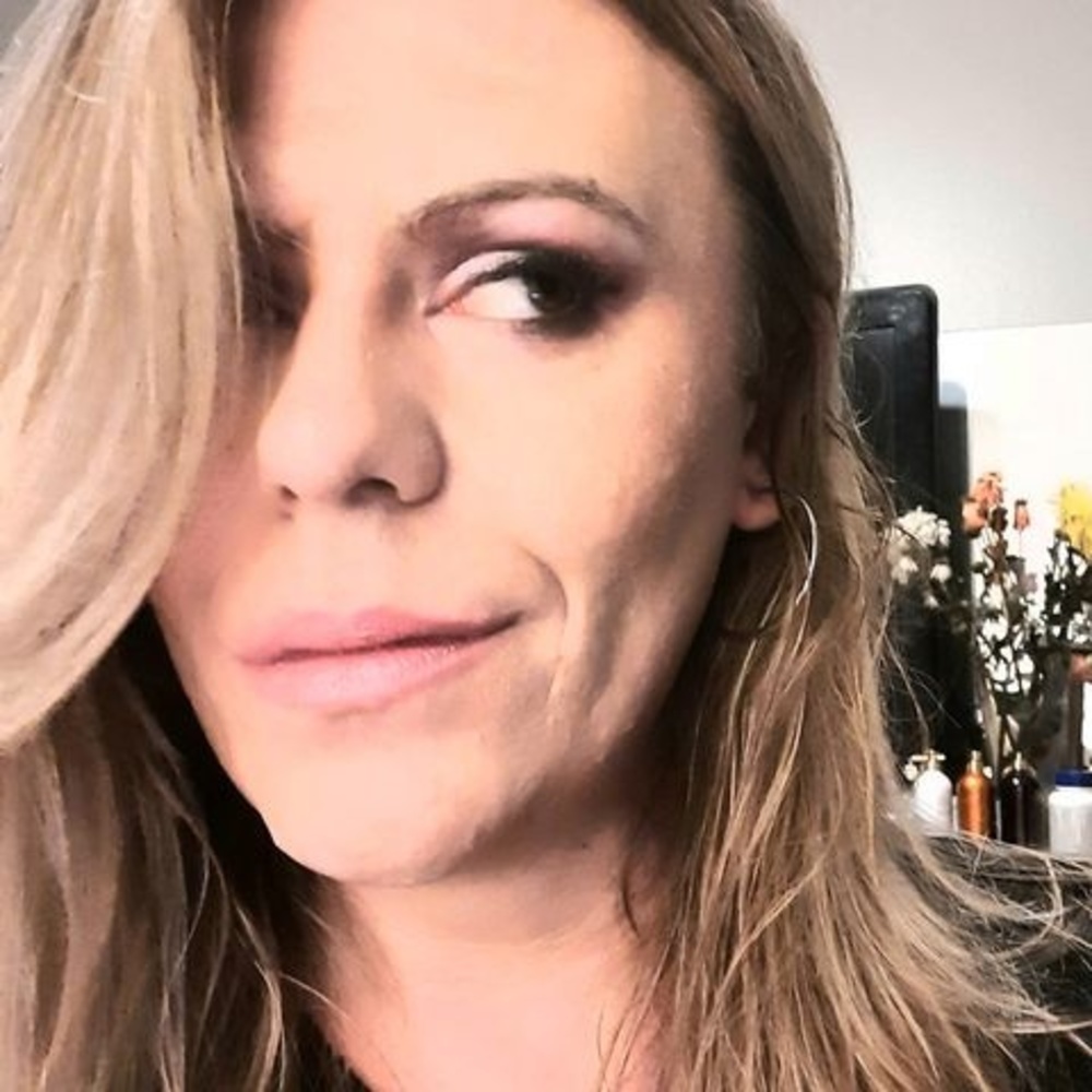 Meet your Posher, Elle